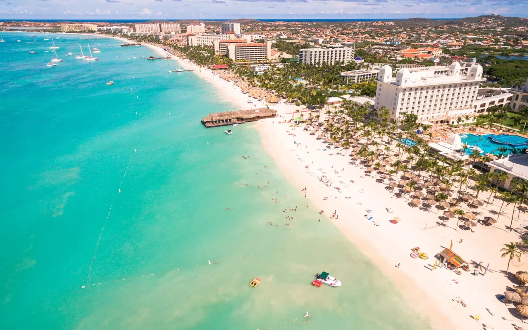 Eagle Beach elegida como la playa número 1 del Caribe en los Travellers’ Choice Awards de Tripadvisor 2026