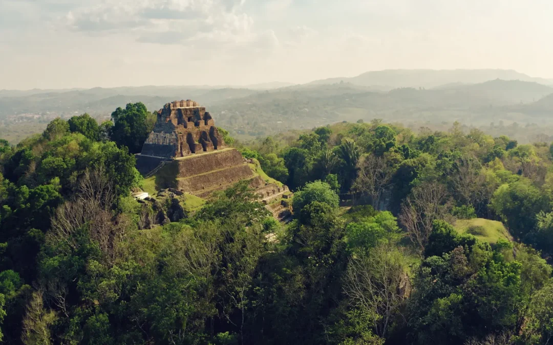 Belize: El Tesoro del Caribe Centroamericano, ahora más accesible con Copa Airlines