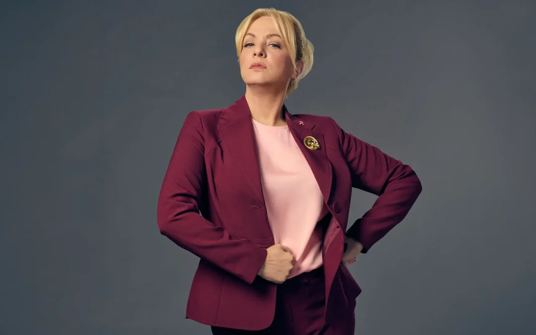 Entrevista a Wendi McLendon-Covey: «Joyce tiene buenas intenciones, pero lleva años golpeándose contra un muro»
