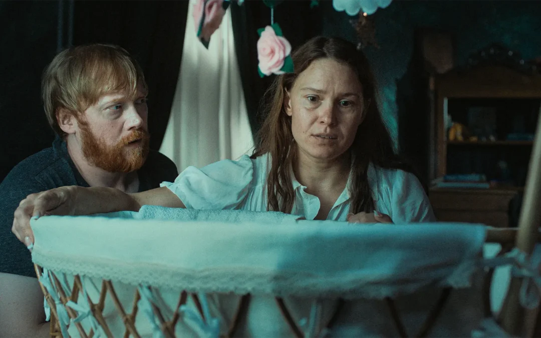 Rupert Grint regresa al cine con el perturbador estreno de “Engendro”