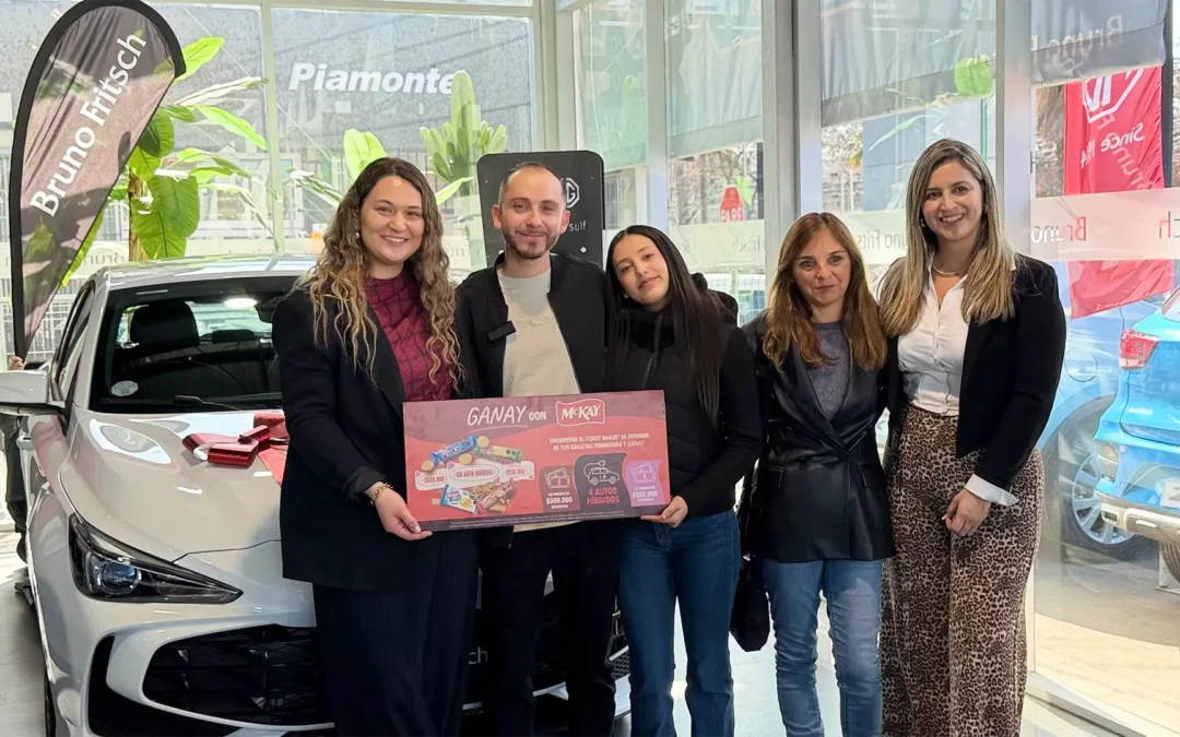 McKay entregó el primer auto híbrido de su gran concurso