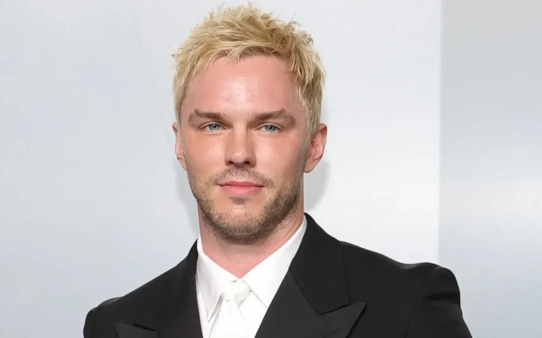 Nicholas Hoult será Gilderoy Lockhart en la segunda temporada de la serie de Harry Potter de HBO