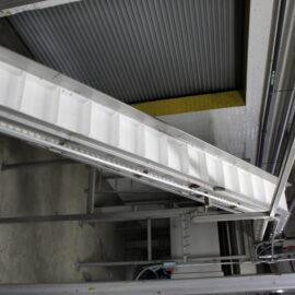 Z-Style Flighted Incline Conveyor