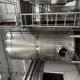 2500 Gallon Tank – 3 of 3