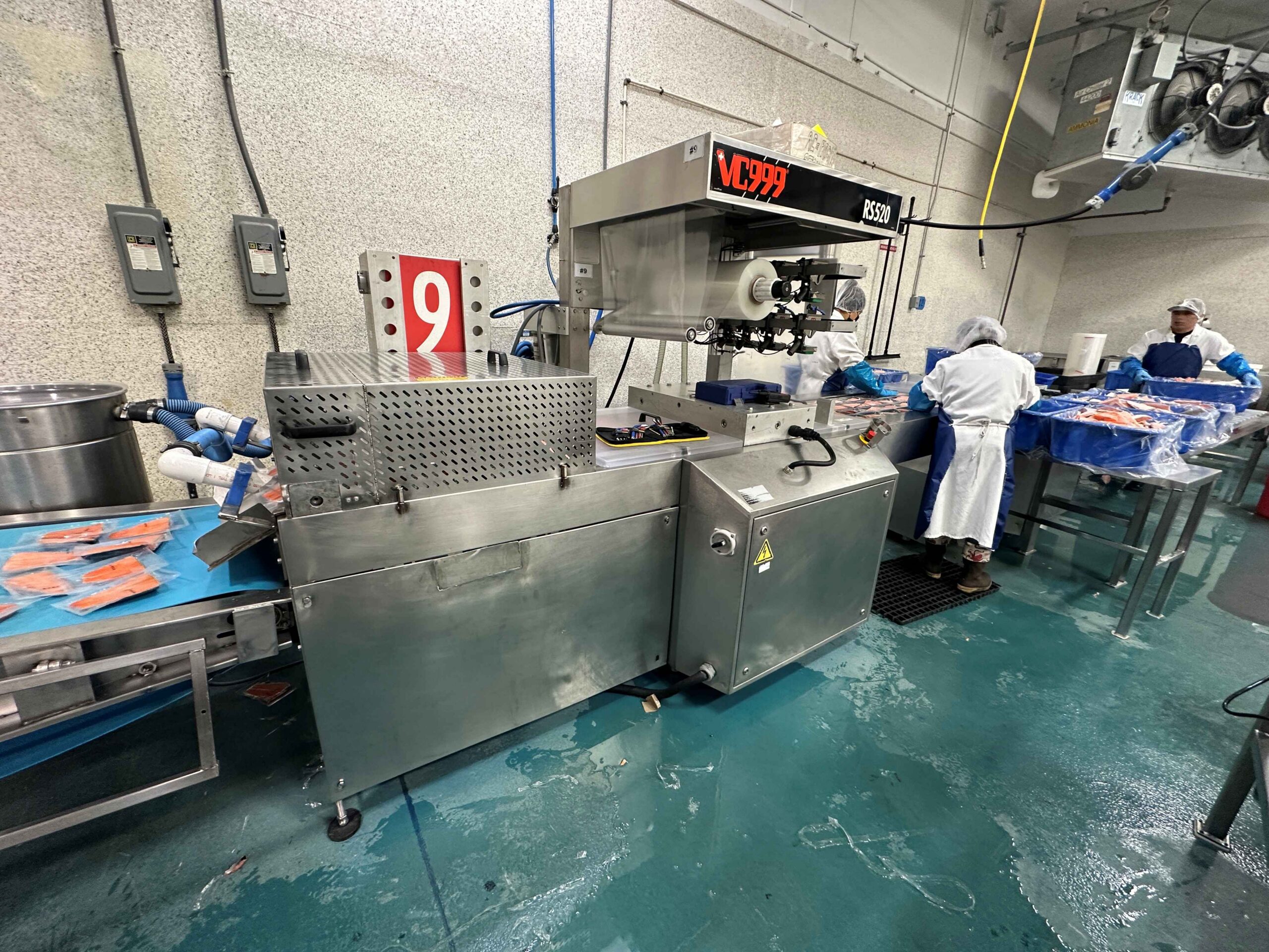 VC999 Thermoforming Machine - Image 2