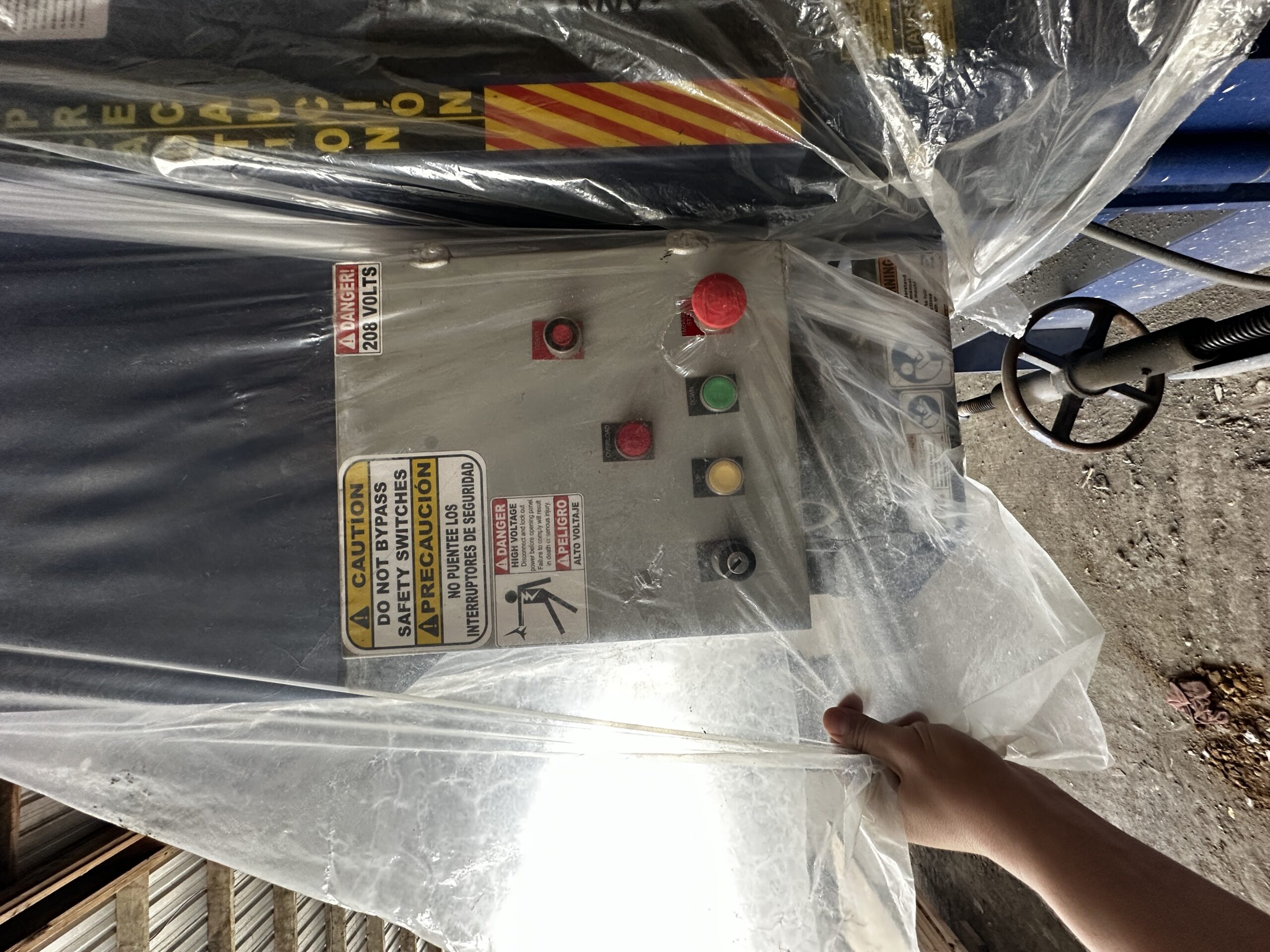 BACE Vertical Baler - Image 2