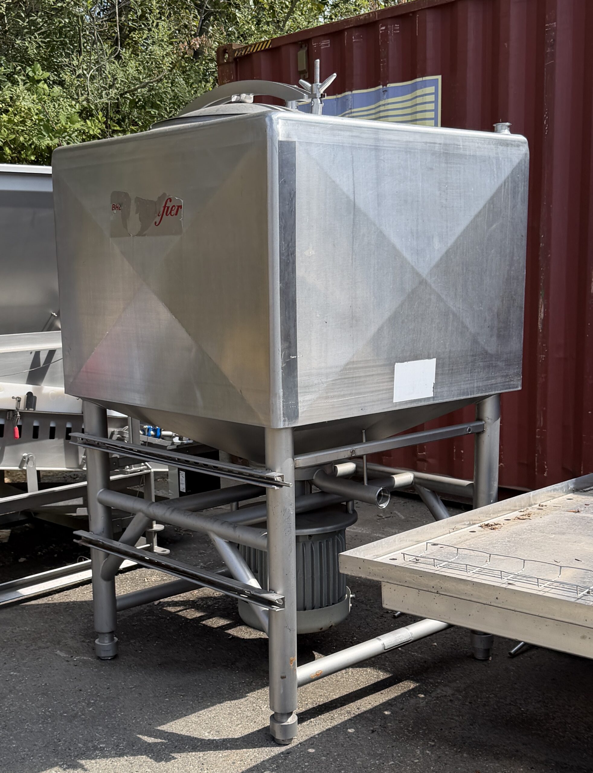 300 Gallon Breddo Likwifier Blender