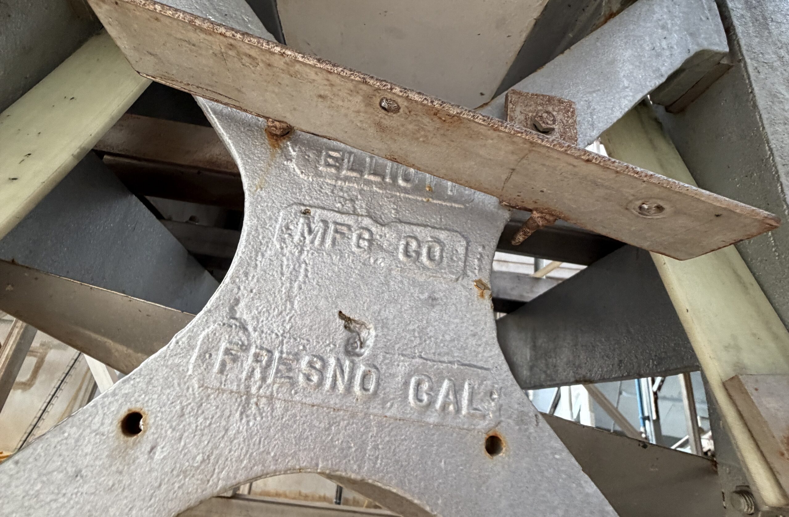Elliot Macerator Pitter - Image 6