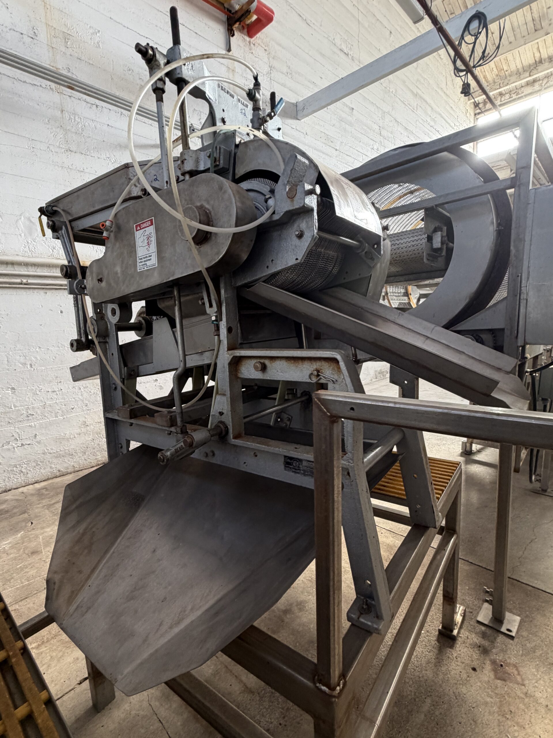 Elliot Macerator Pitter - Image 7