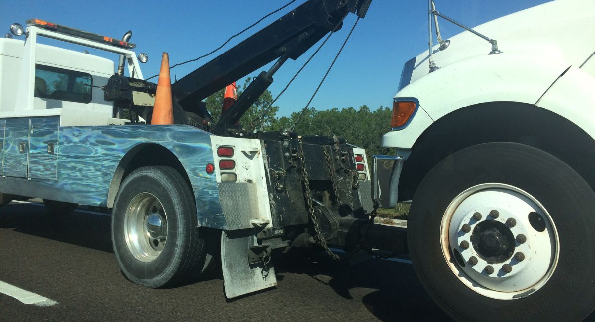 24-hour tire repair in Tampa