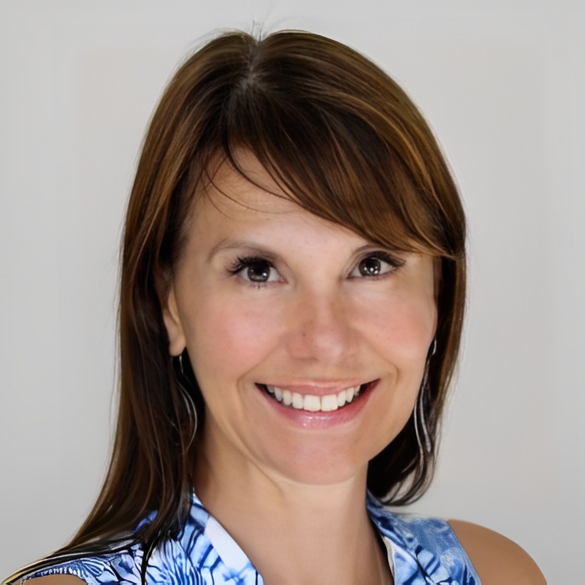 Lori Anderson-Benson | Vancouver Real Estate Agent | Photos & Reviews - Triple Real Estate Magazine