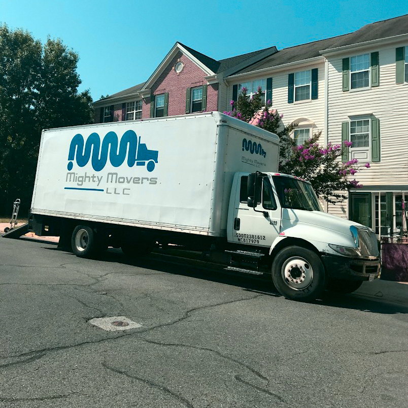 Mighty Movers LLC logo