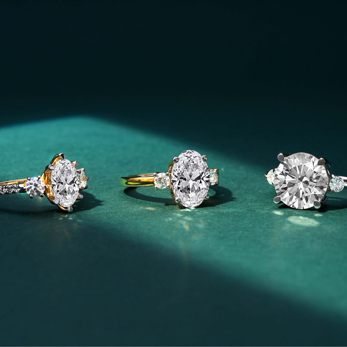 Oval engagement rings