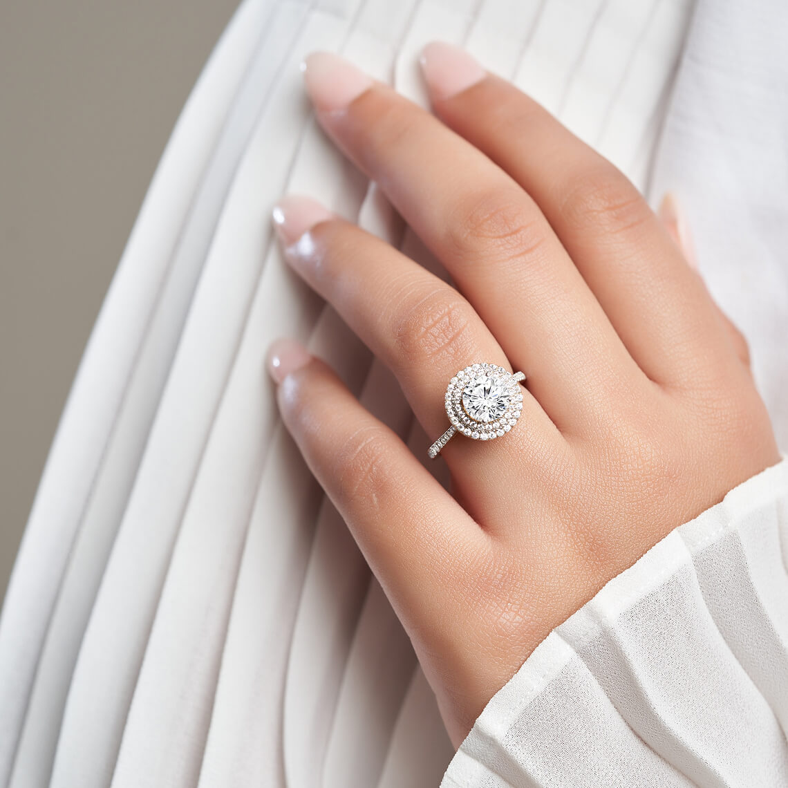 Halo engagement rings