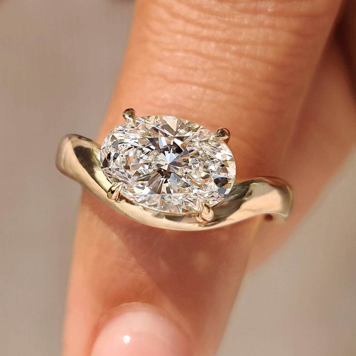 east-west ring