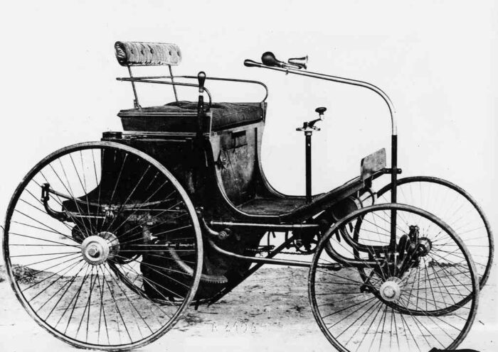 Peugeot-Type-2-1890-700x496.jpg