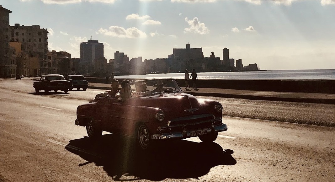 Atardecer en el Malecón de La Habana