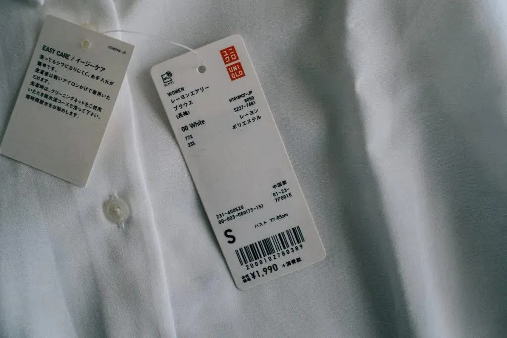 How Item-Level RFID Tags Rewired the Apparel Stockroom