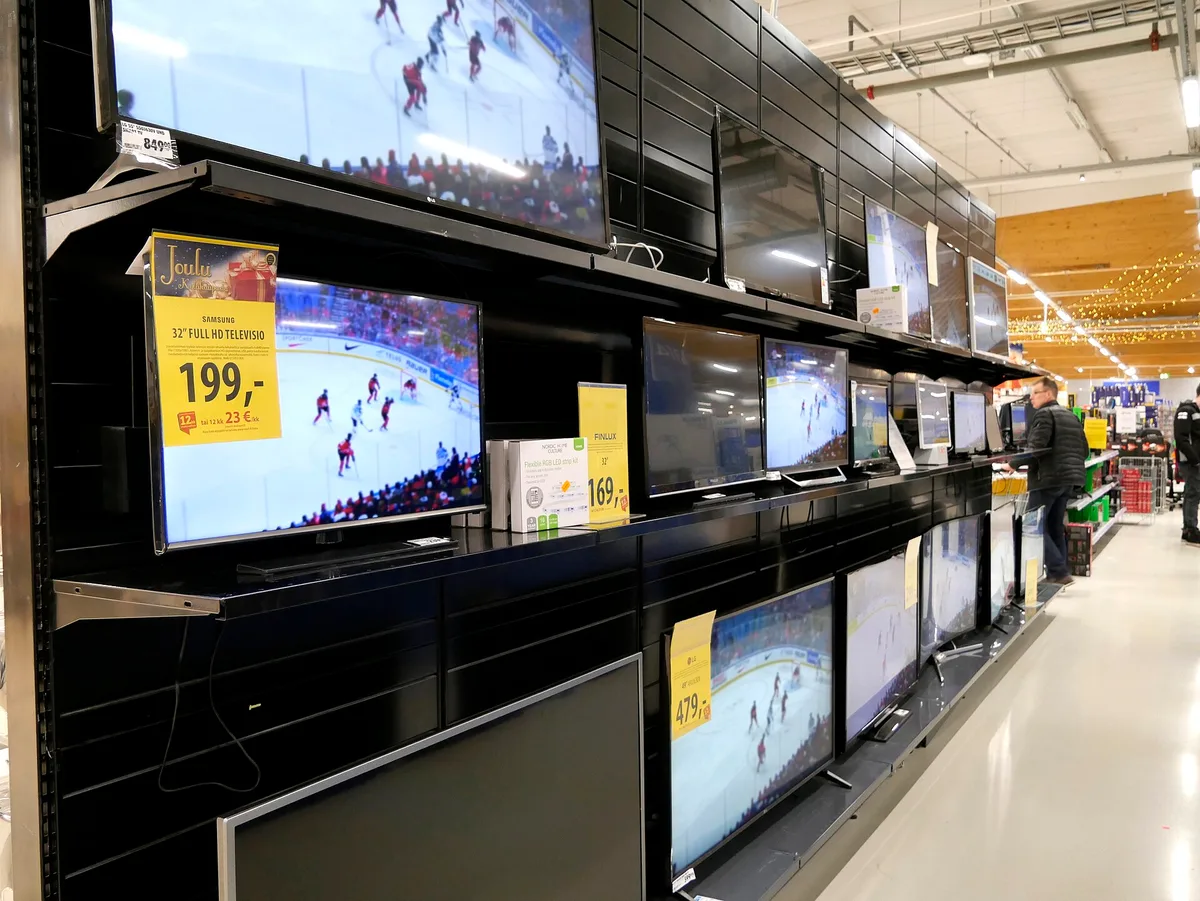 How to Buy a TV Without Regret: Specs That Actually Matter