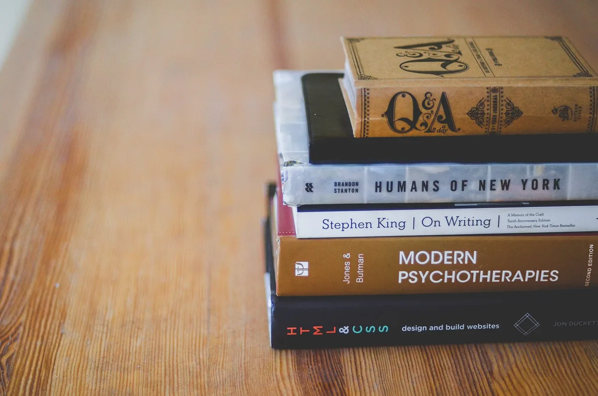 Summer Reading Lists: How to Build One You'll Finish