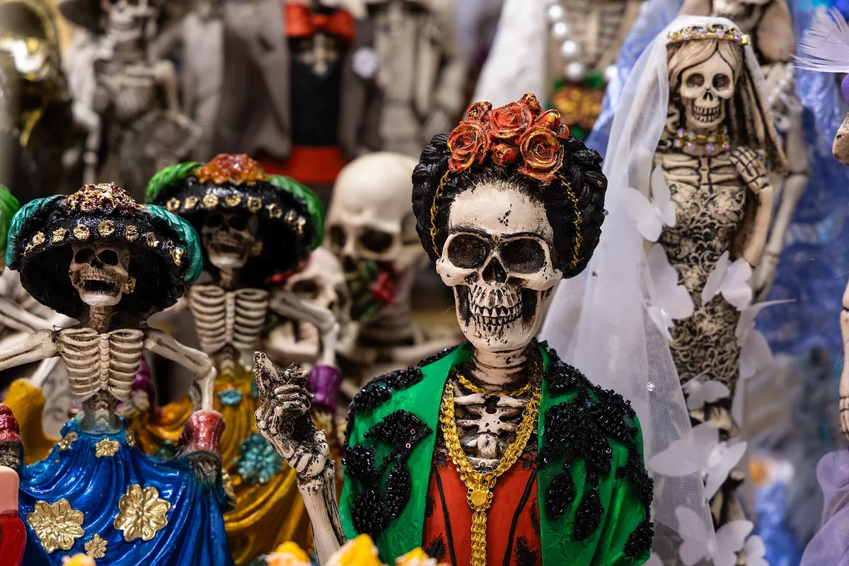 Frida Kahlo Beyond the Myth: The Artist's Real Story