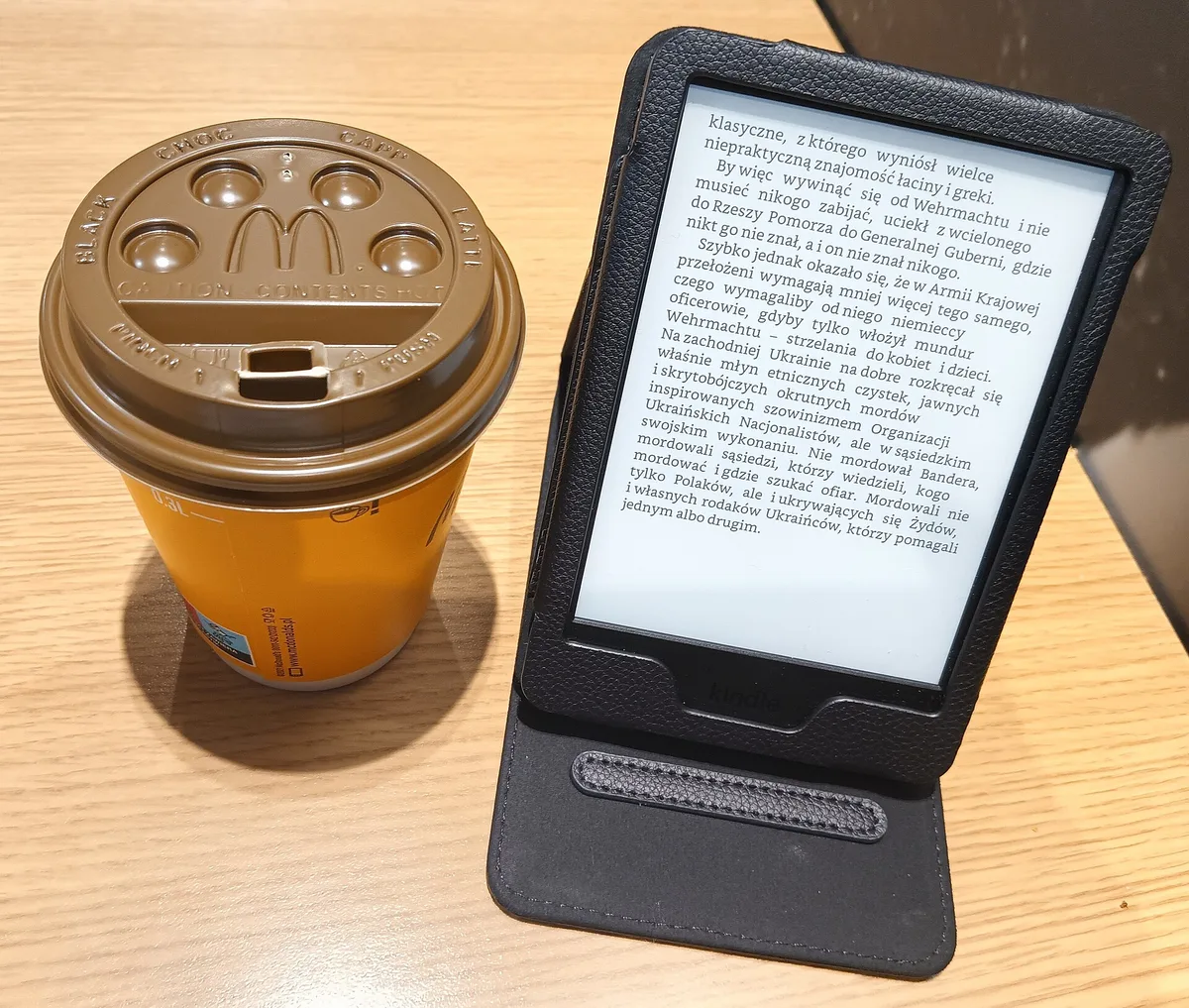 Kindle vs. Nook: Which E-Reader Fits Your Reading Life?