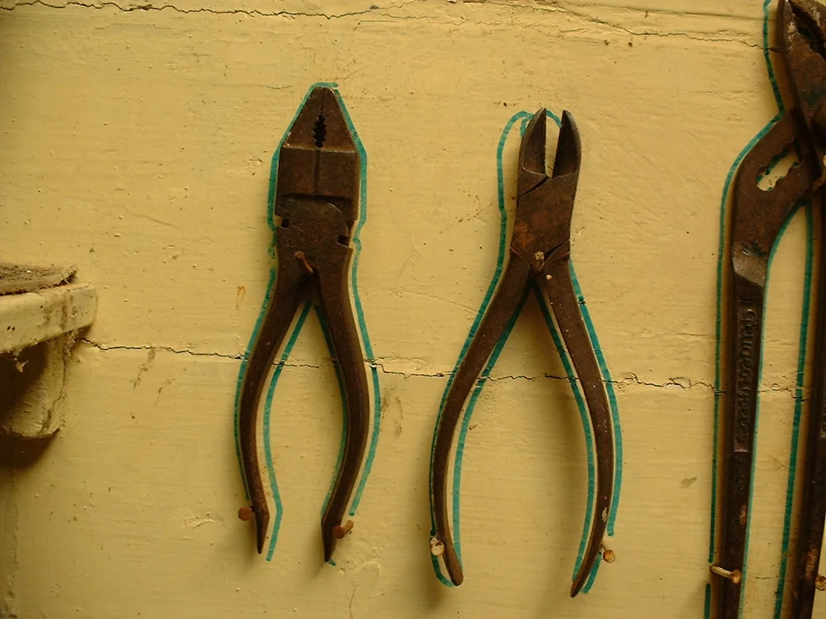 Essential Hand Tools Every Homeowner Should Own