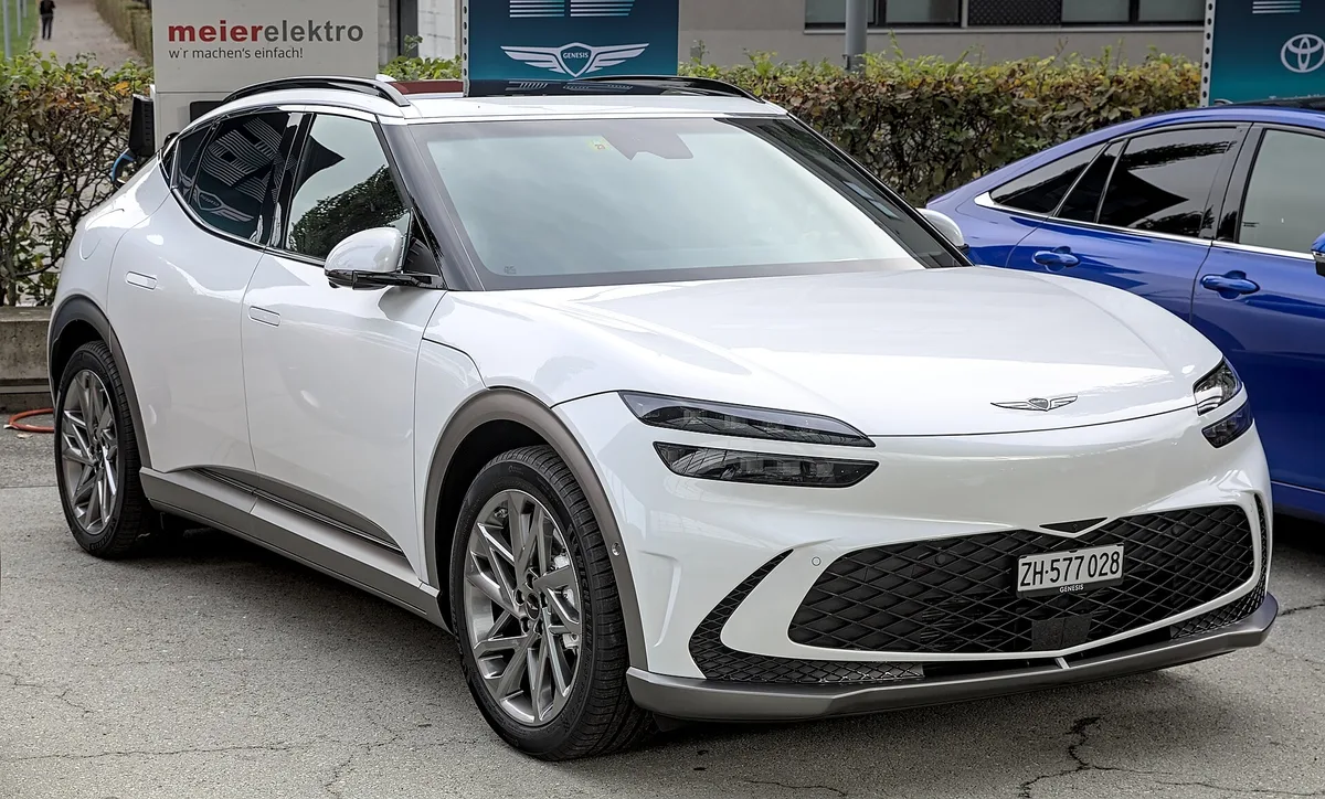 Luxury SUV Buyer's Guide: Size, Comfort and Price Tiers