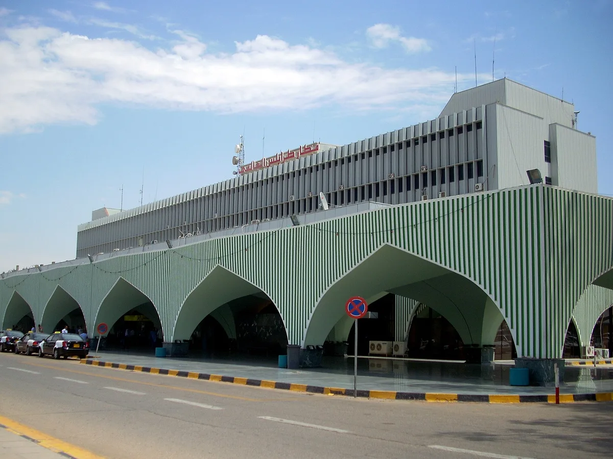 Airport Survival Guide: Navigating Security, Layovers, and Delays