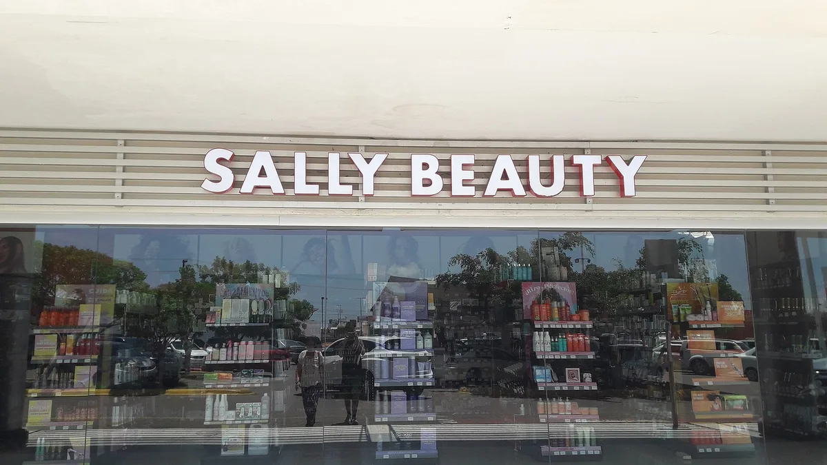The Beauty Supply Aisle Decoded: Ingredients That Deliver