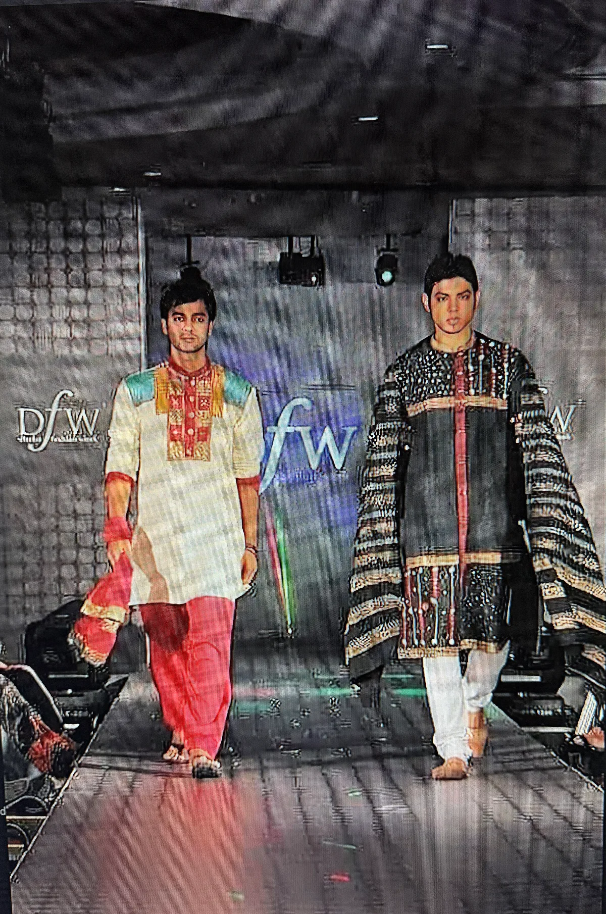 How to Walk a Runway: Lessons From the Pros