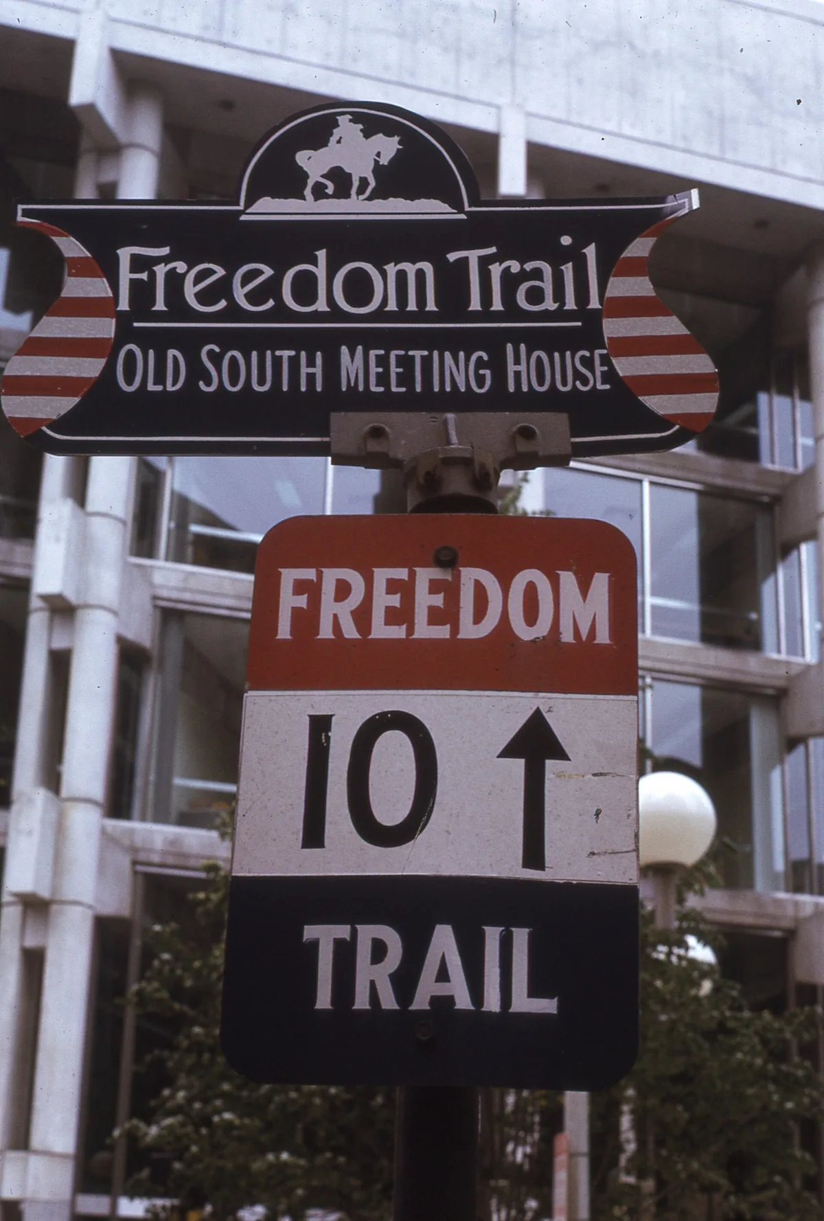 How to Visit Boston's Freedom Trail Like a Historian