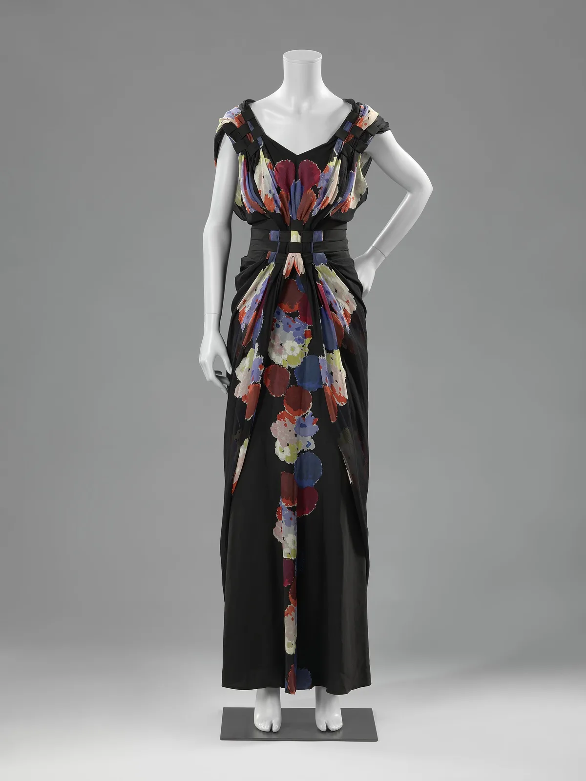 How Fashion Houses Secure Exclusive Fabric for Red Carpet Gowns