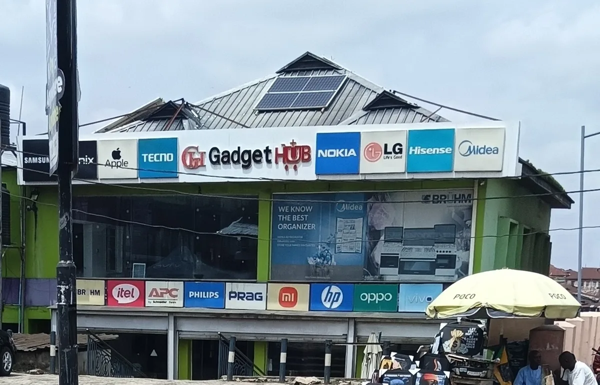 The Gadgets Quietly Changing Getting Dressed