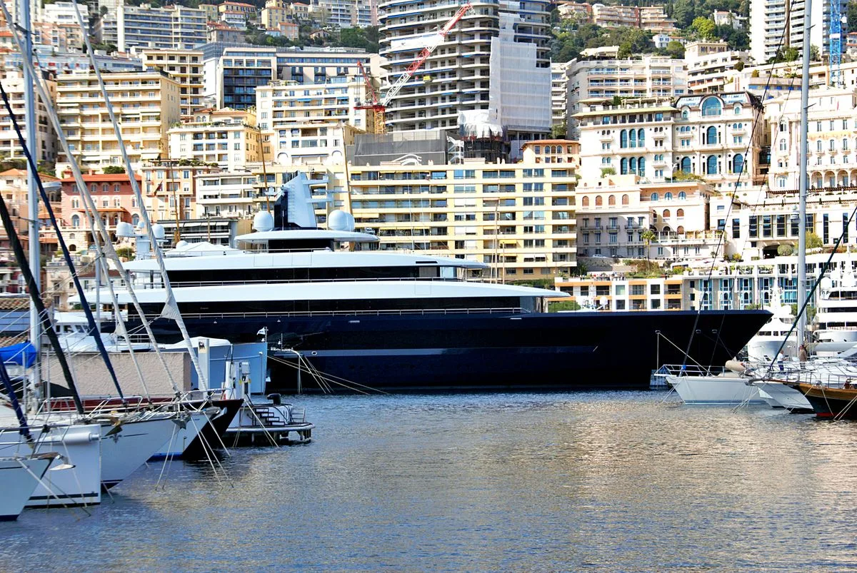 Boat show survival guide: making the most of a day on the docks