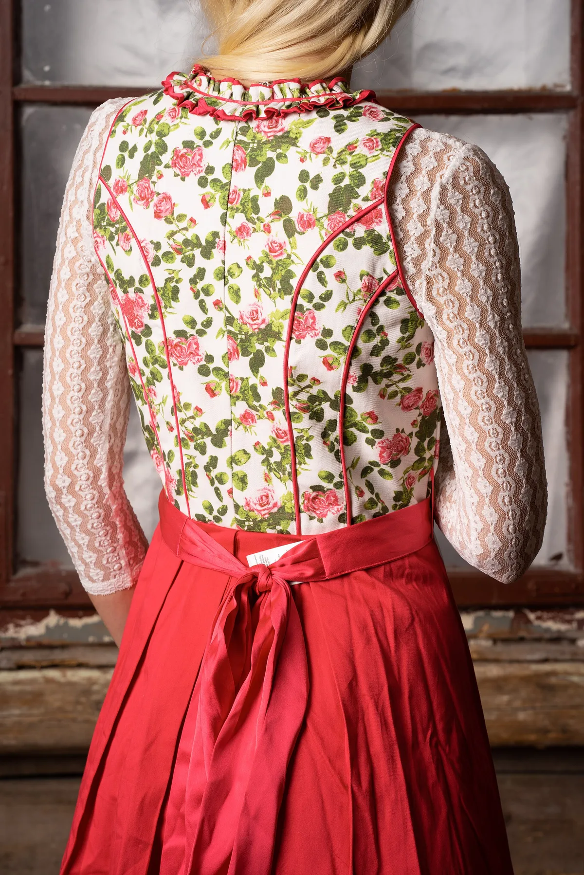 How to Identify Quality Seams Before You Buy Clothing