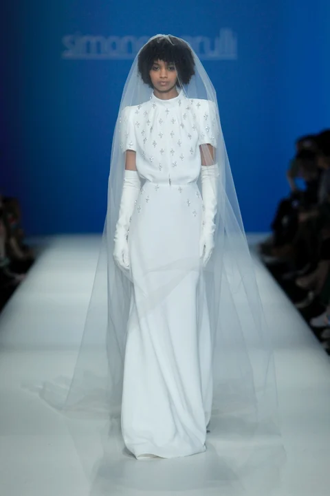 Simone Marulli Presented Duchess of Windsor Inspired Collection for Barcelona Bridal Week 2022