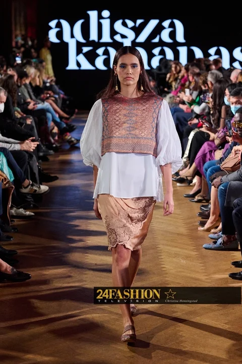 Adisza Kahanasty debuted its F/W 2022 during Paris Fashion Week