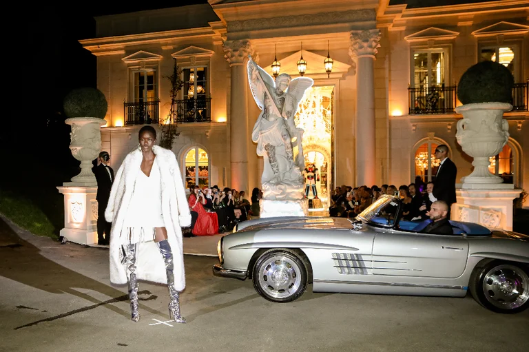 PHILIPP PLEIN OSCARS NIGHT 2024 RUNWAY SHOW