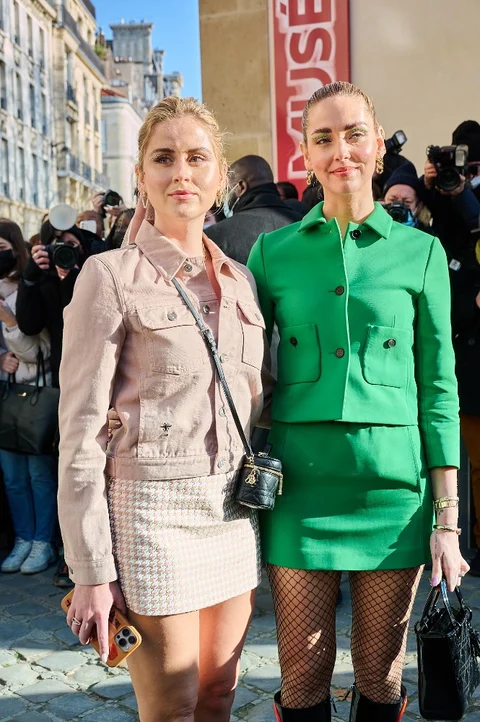 DIOR Spring-Summer 2022 Haute Couture Streetstyle
