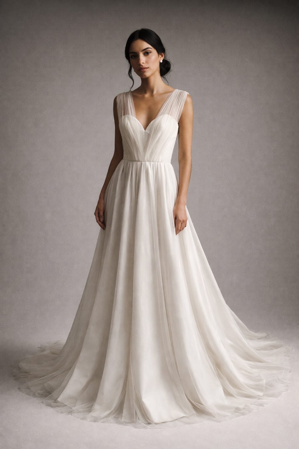 Beatriz de la Cámara The Shape of Silence white gown