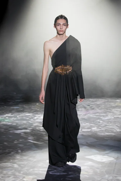 Yuima Nakazato. SS 2023 during Haute Couture Week.
