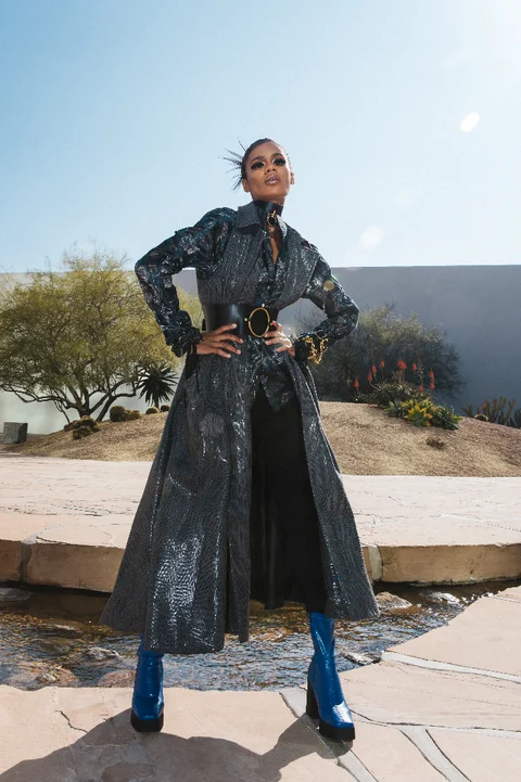 MONICA LEIGH IS OWNING NEWNESS LIKE NEVER BEFORE