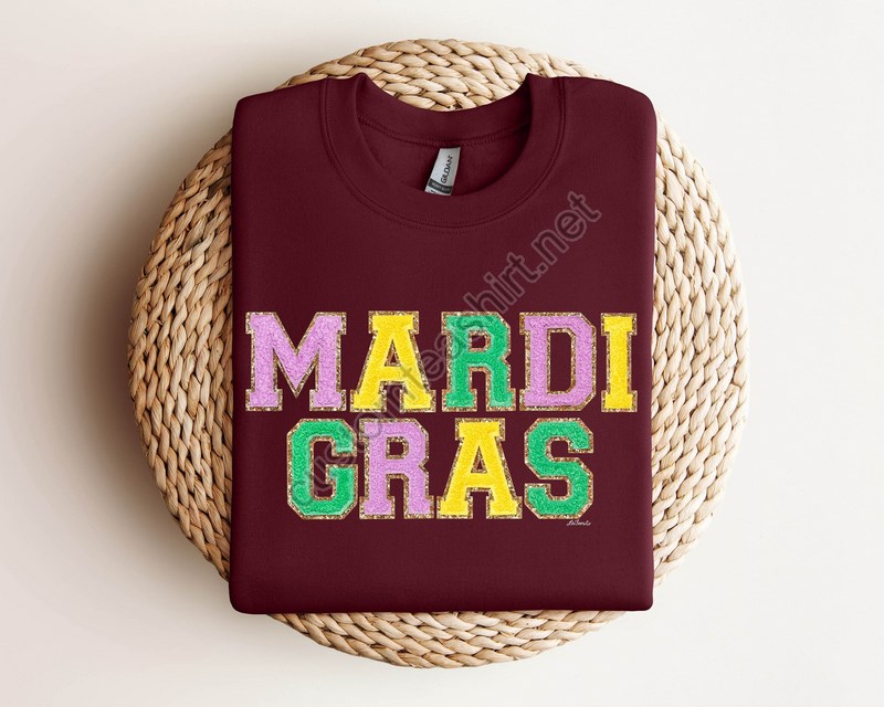 Mardi Gras Sweatshirt Hoodie Mardi Gras Shirt This Girl Needs A Drink Mardi Grass Festival Shirt New Orleans Shirt