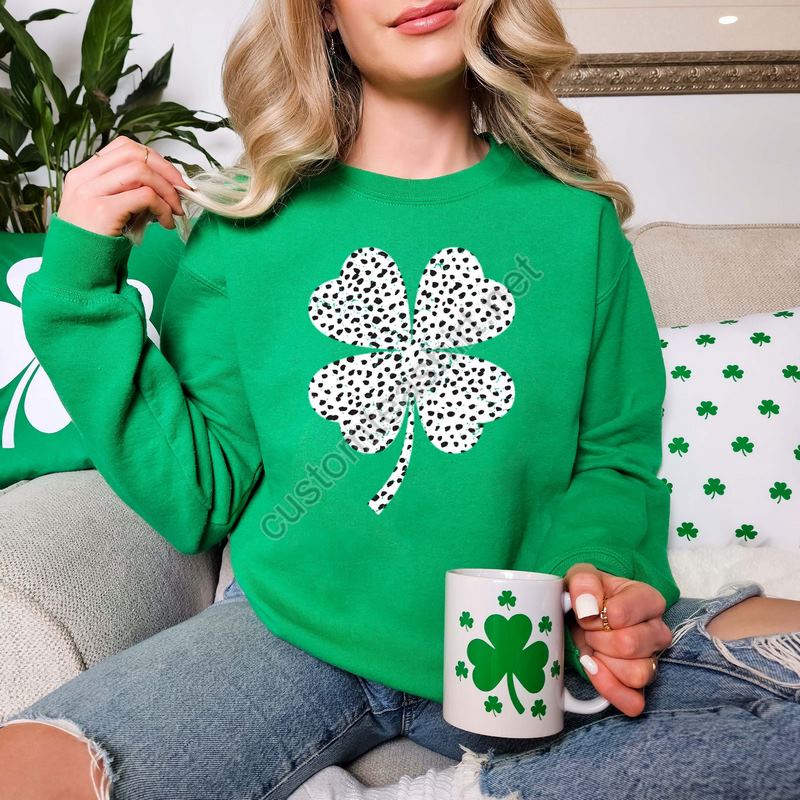 St Patricks Day Sweatshirt Leopard Print Shamrock Women's Saint Paddys Day Outfit Green Shamrock Sweatshirt St Pattys Day Sweatshir