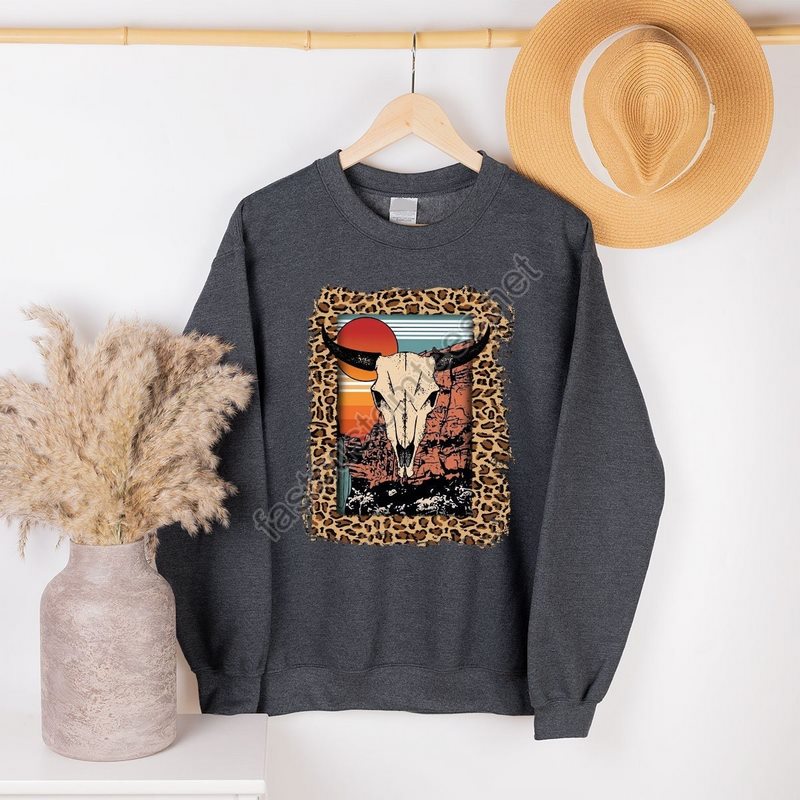 Cow Skull Graphic Tee Southern Shirt Western Shirt Boho Hippie Style Bull Skull Desert Shirt Unisex Crewneck Leopard Print Country Shirt