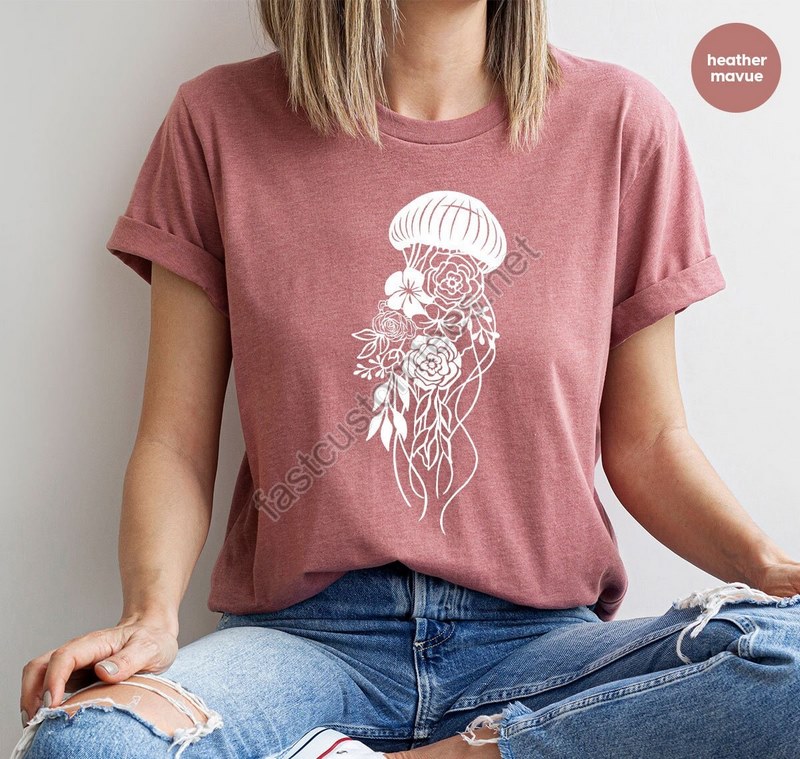 Floral Sea Animals Graphic Tees For Women Aesthetic Ocean Creatures Sea Marine Life Crewneck Sweatshirt Marine Biology Womens T Shirts