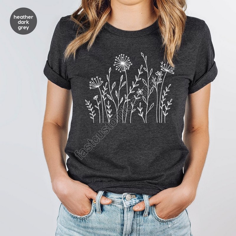 Minimalist T-shirts Gifts For Women Flowers Crewneck Sweatshirt Aesthetic Tees Floral Shirts For Women Wild Flowers Graphic Tees