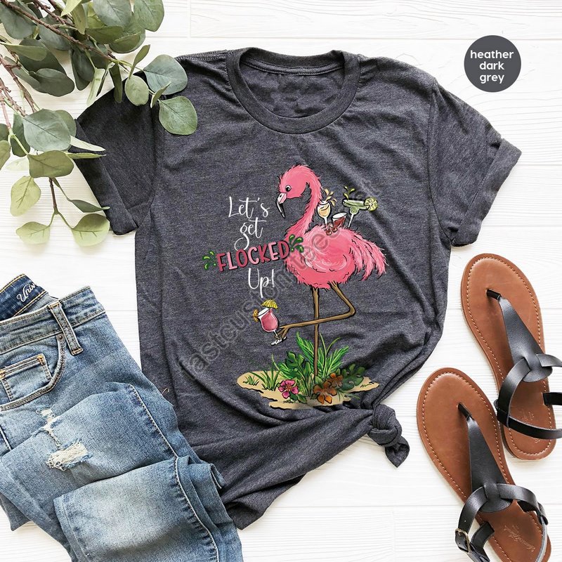 Summer T-shirt Flamingo Shirt Summer Graphic Tees Retro Shirt Gift For Her Summer Clothing Shirt For Women Flamingo Outfit