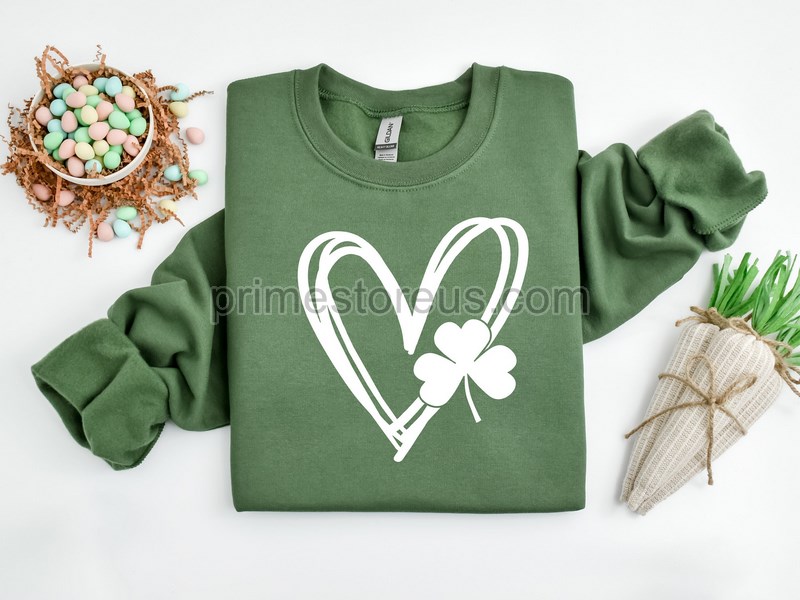 Heart Shamrock Sweatshirt Womens St Patricks Sweatshirt Cute Shamrock Sweatshirt St Patrick's Day St Patrick's Day Gift Clover Shirt